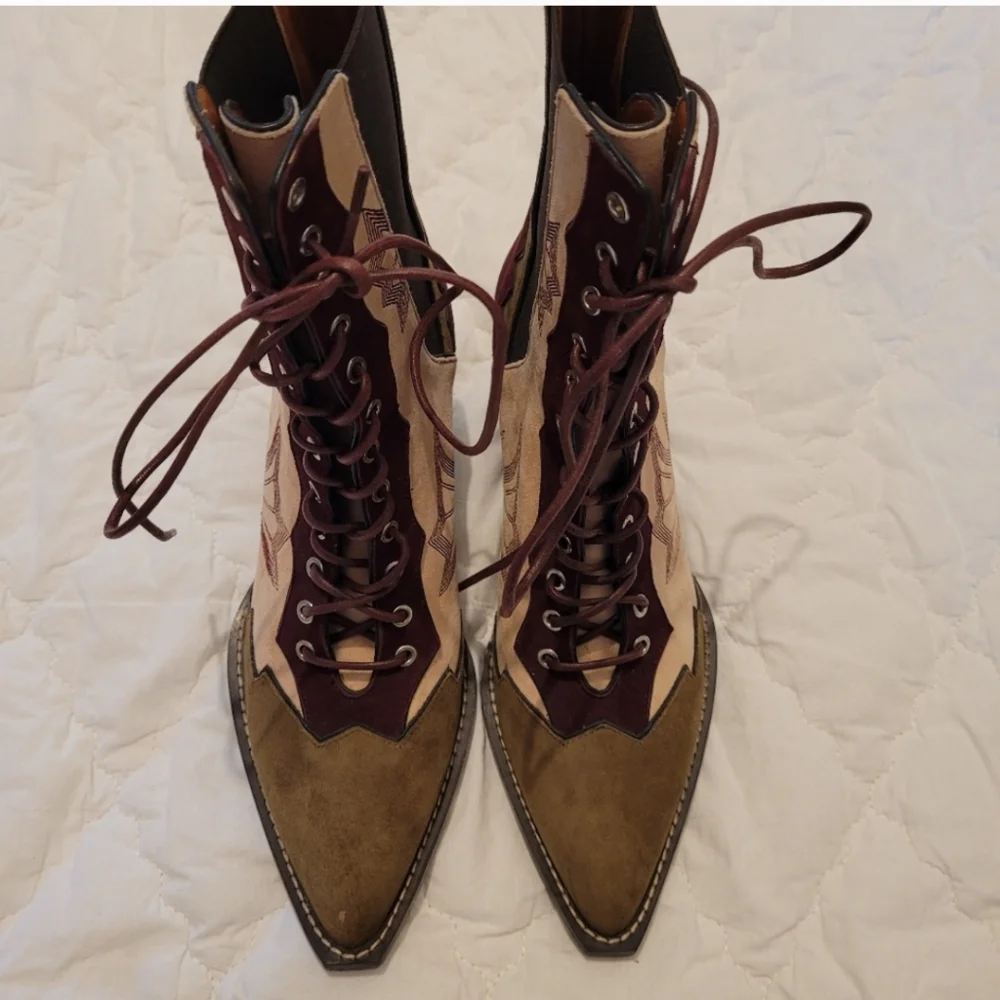 Deadstock Coach lace up bootie - Picture 14 of 16